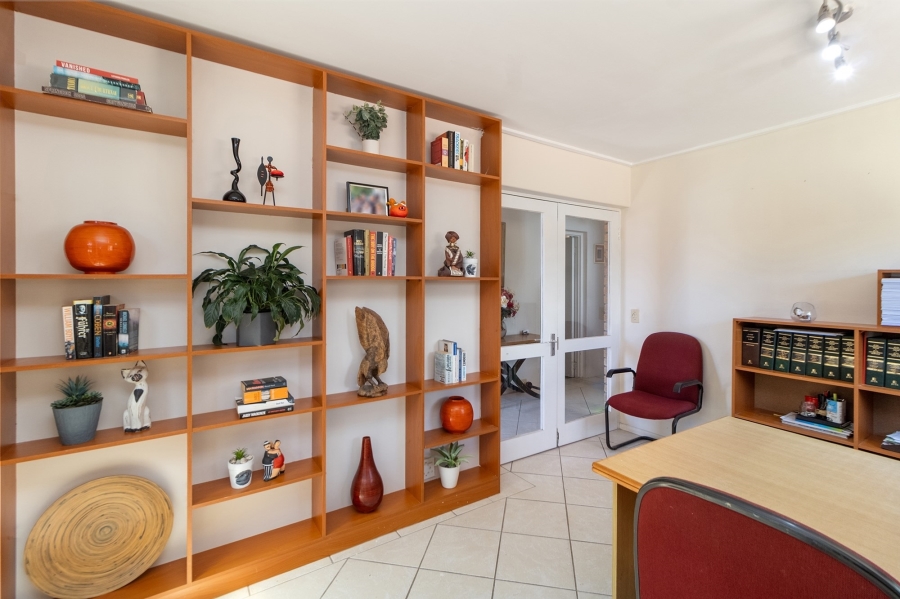 4 Bedroom Property for Sale in Fish Hoek Western Cape